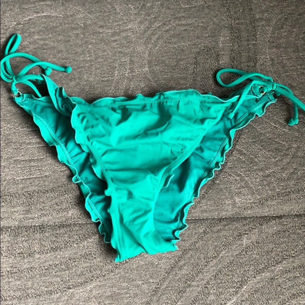 LA Hearts swim bottom